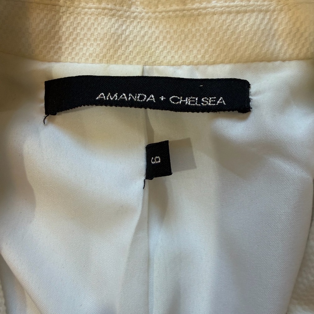 Amanda & Chelsea Soft White Blazer, Size 6 - Picture 3 of 6